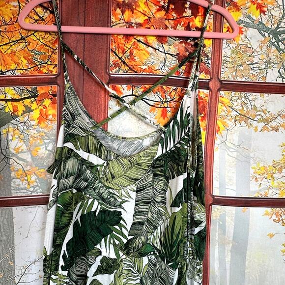 H&M Shorts One Piece Divided Palm Leaf Print Romper - size L - Picture 9 of 15